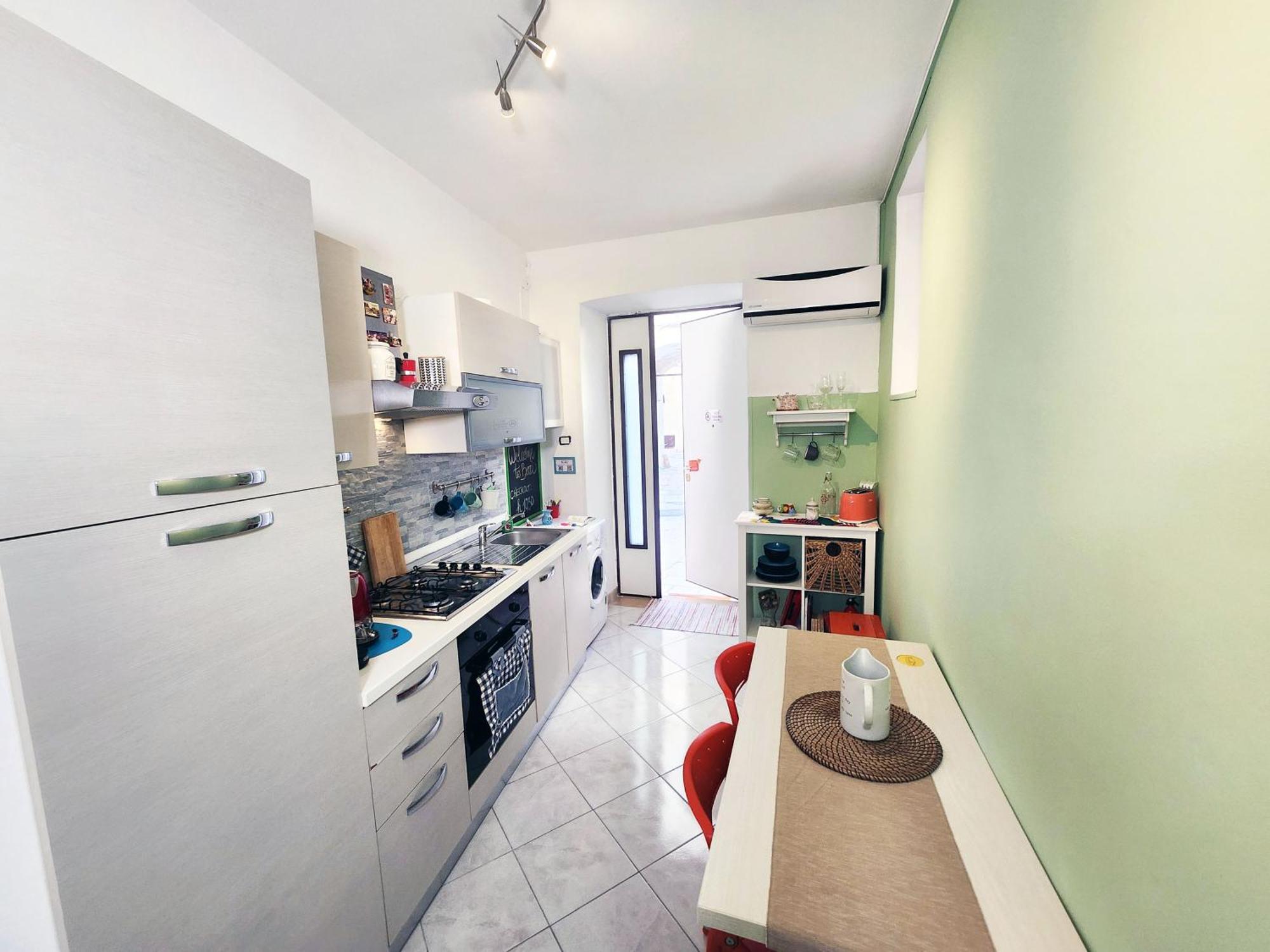 Arco Alto Apartment Bari Esterno foto
