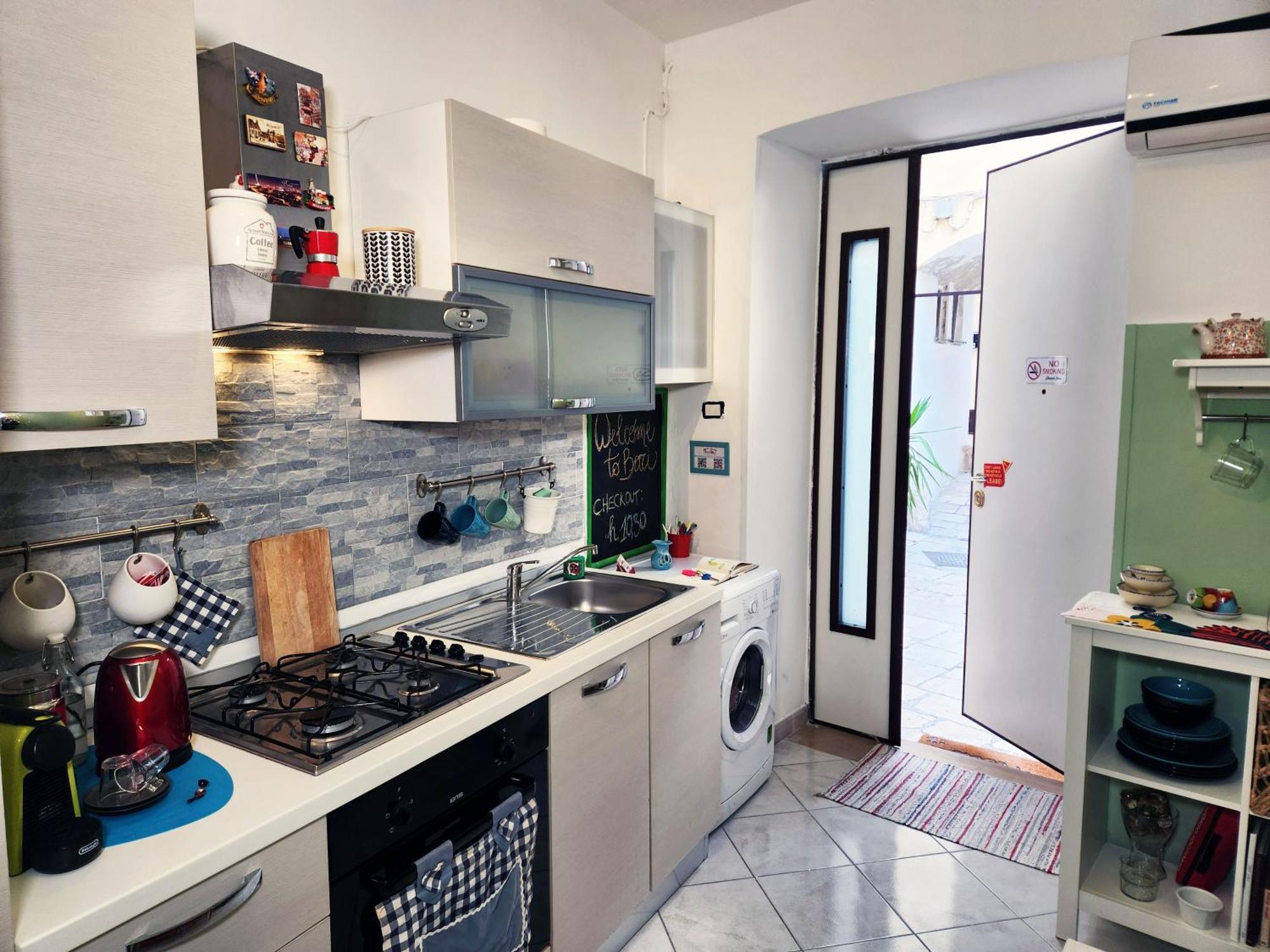 Arco Alto Apartment Bari Esterno foto