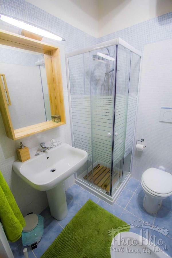 Arco Alto Apartment Bari Esterno foto
